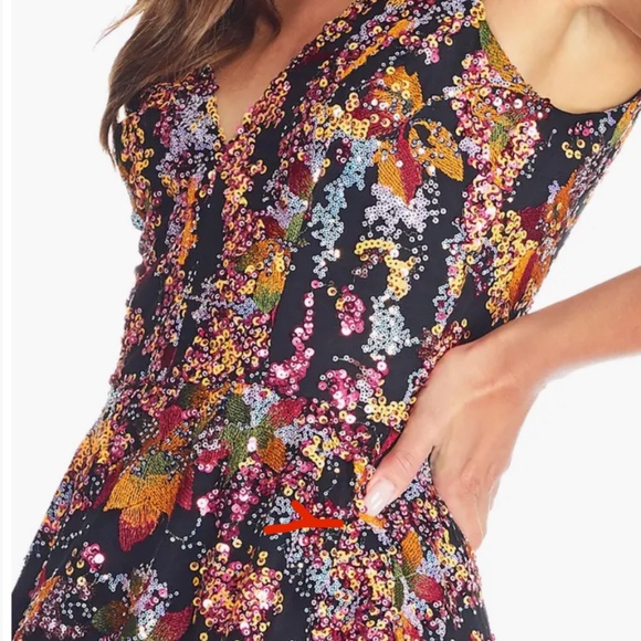 Dress the Population Elisa Abstract Sequin Midi Dress size women’s Small - Picture 3 of 3